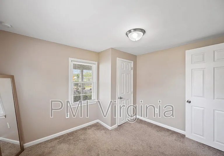 4217 Dunning Rd — Photo 9