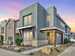 3301 S Hopes Well Way, Boise, ID 83716