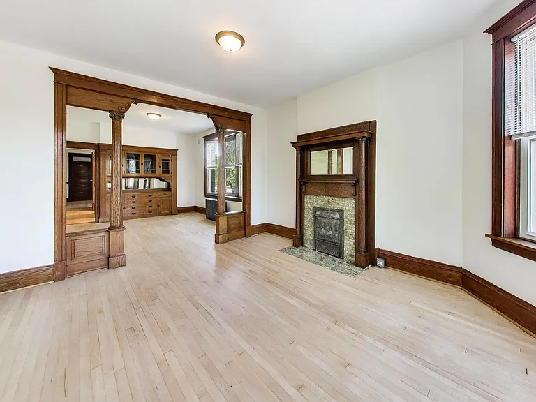 858 N Wolcott Ave #1 — Photo 3