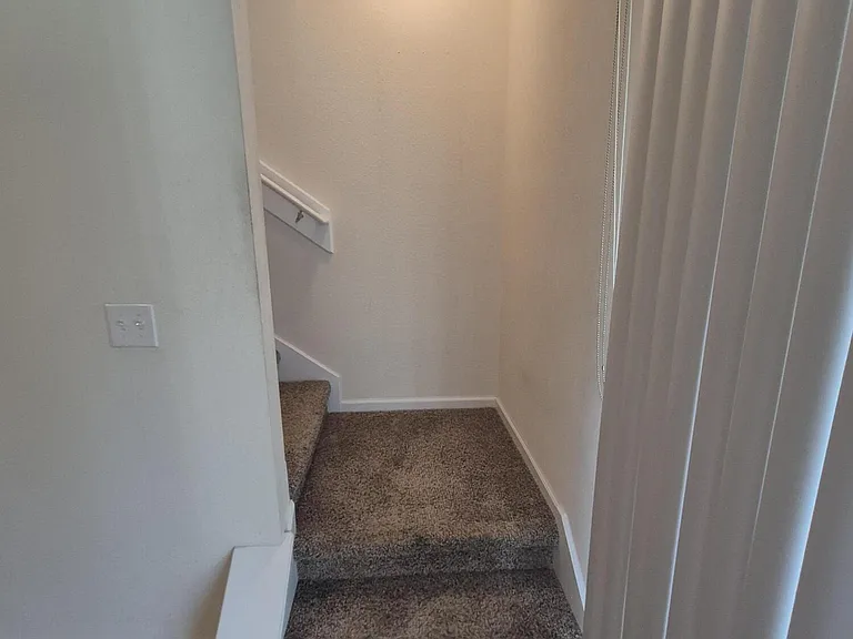 141 Whitland Way — Photo 9