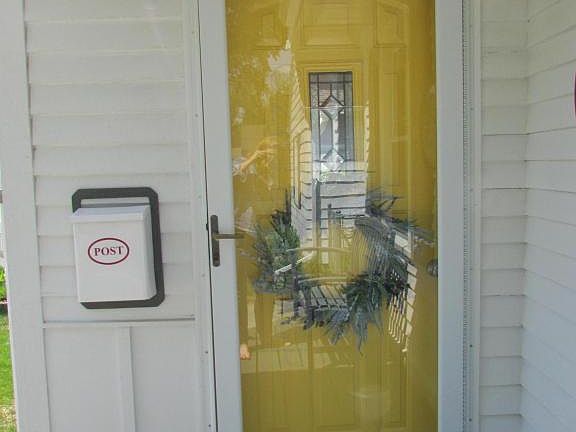 5th image of 1008 6th Ave N