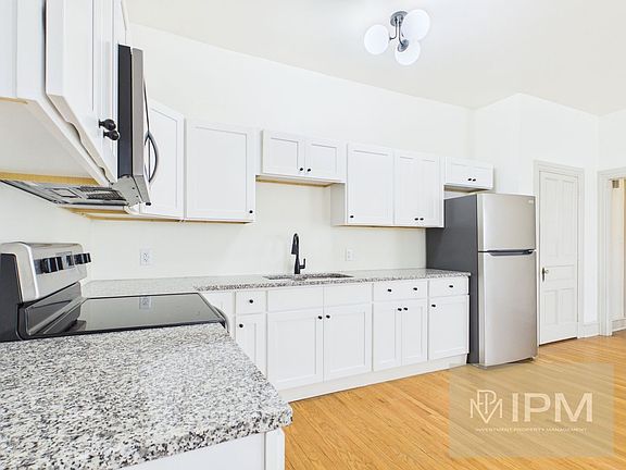 3rd image of 748 Madison Ave