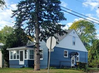 7557 W Parkway St, Redford, MI 48239