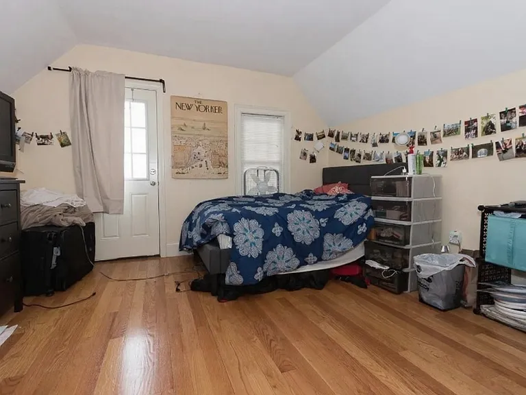 74 Brooks St #2 — Photo 4