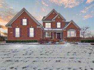 50807 Denali Ct, Novi, MI 48374