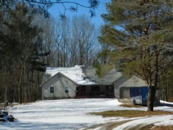 5435 Snow Den Trl, Columbiaville, MI 48421