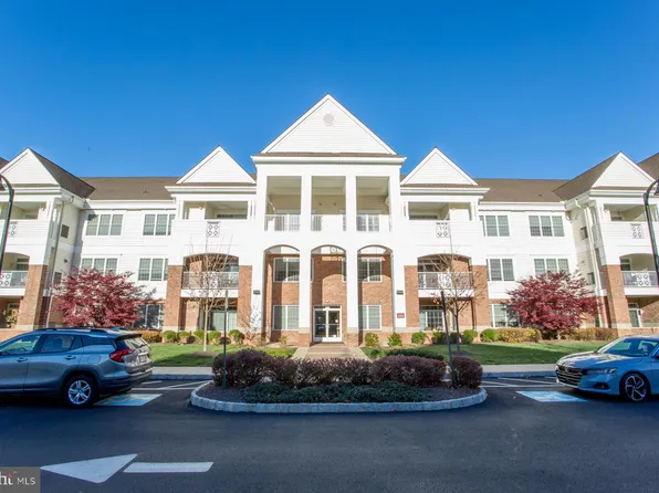 5216 Meridian Blvd, Warrington, PA 18976