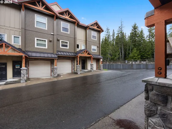 30605 E Camryn Way #D-20, Government Camp, OR 97028