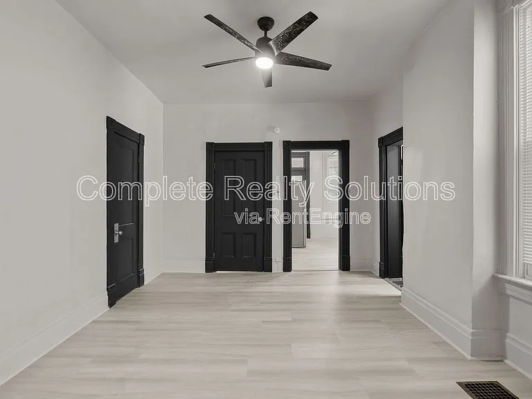 4038 California Ave — Photo 19