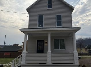 814 Oak St, Johnstown, PA