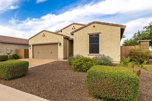 274 E Vicenza Dr Photo 1