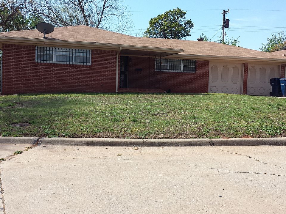 1st image of 1512 NE 35th St