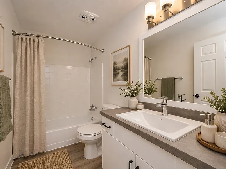 Westwood Apartments — Photo 18