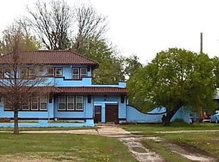 4750 S Main St, Blackwell, OK 74631