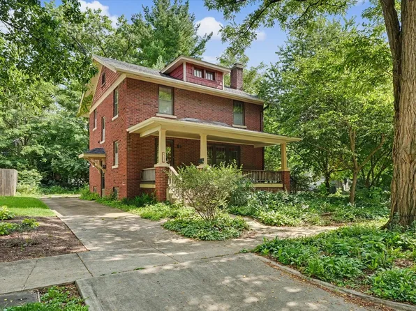 402 W Vermont Ave, Urbana, IL 61801