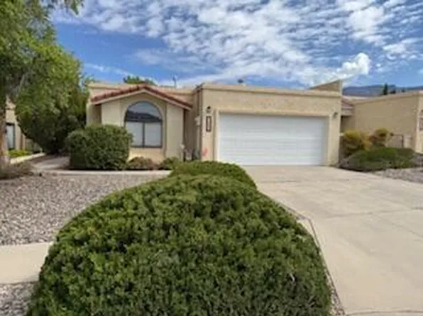 11033 Malaguena Ln NE, Albuquerque, NM 87111