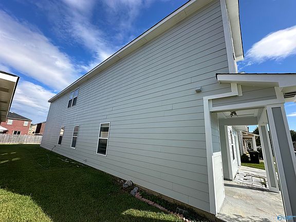 5th image of 109 Belle Haven Dr