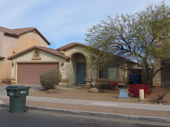3rd image of 820 W Sunland Ave