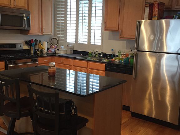 2nd image of 1808 S Michigan Ave APT 21