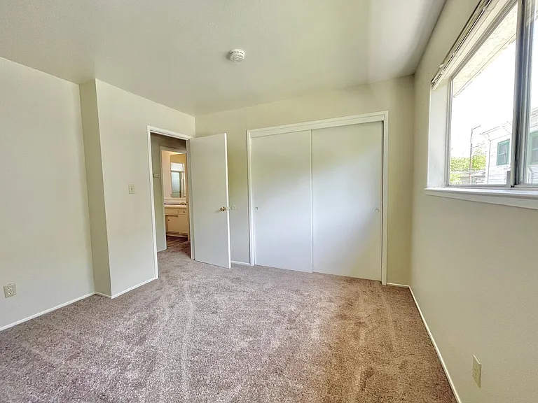 1417 T Street — Photo 7