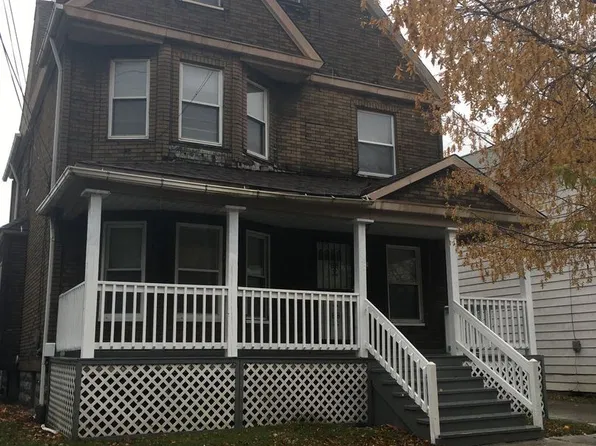 6042 Hillman Ave, Cleveland, OH 44127
