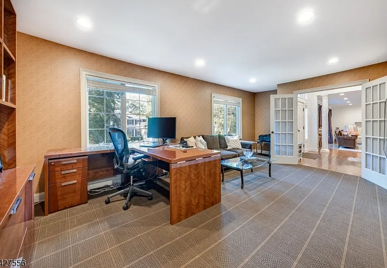 7 Byron Rd — Photo 16