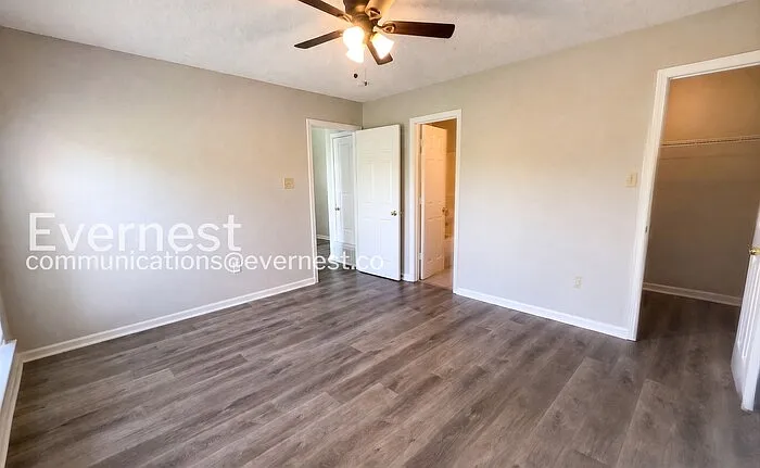 5669 Kaitlyn Dr W — Photo 21