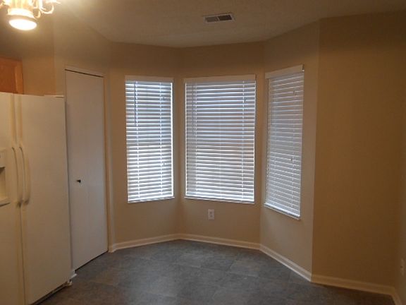 4th image of 3360 Bayspirit Dr