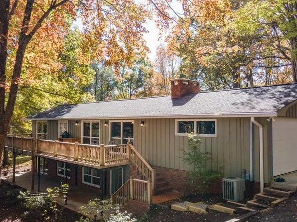 189 Mitchell Rd, Sylva, NC 28779