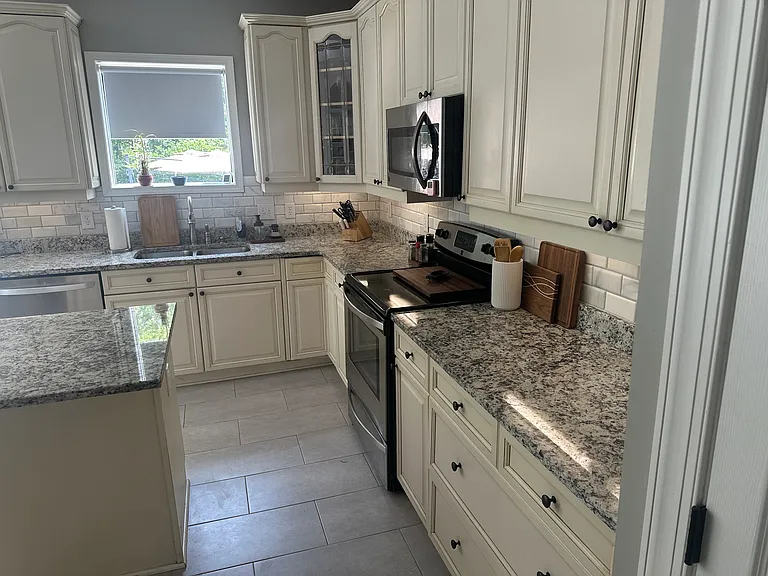 5220 Winfree Ln — Photo 9