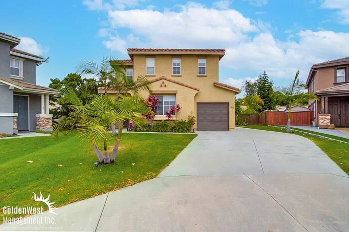 1002 Greenway Rd — Photo 1