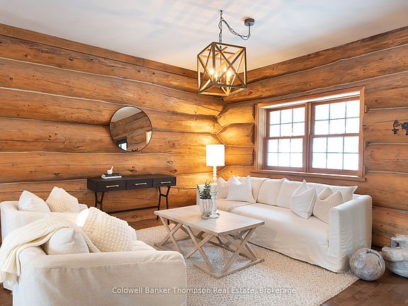 5th image of 299 Rowanwood Rd