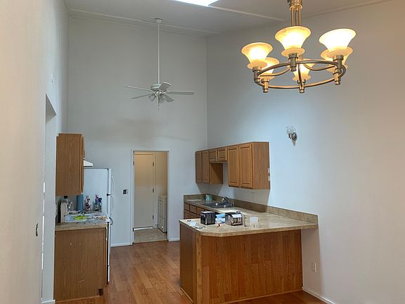 4th image of 3031 Bridgeport Way W APT A