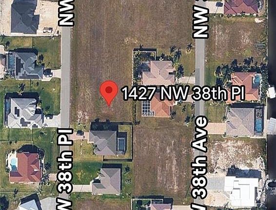 5th image of 1427 NW 38th PL