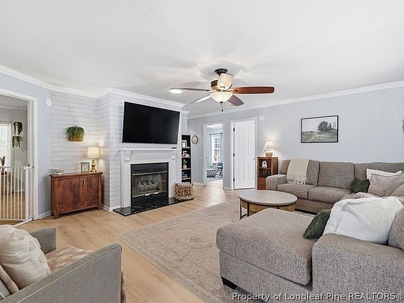 5th image of 112 Hunter View Ln