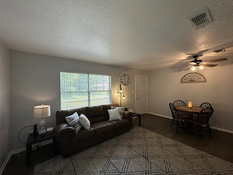3801 Elizabeth St #3-10 — Photo 20