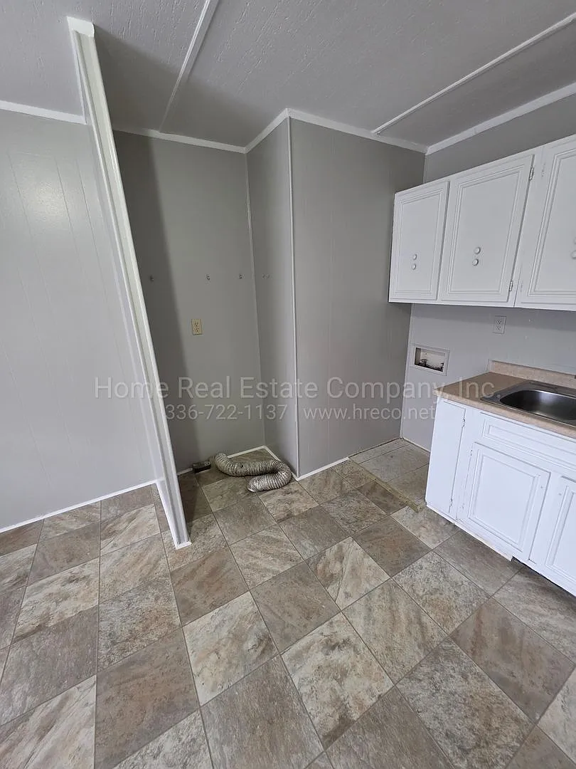 409 Mason Street — Photo 2