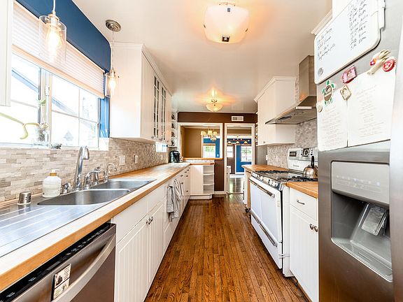 3rd image of 6811 Lena Ave