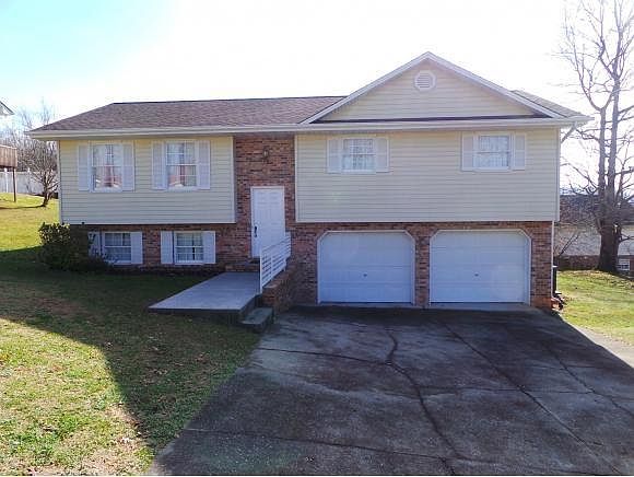 1st image of 1029 Bryan Ct