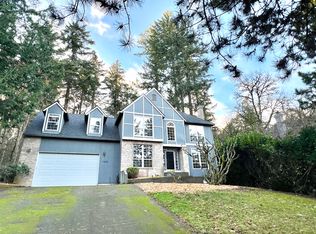 11425 SW Oak Creek Dr, Portland, OR 97219