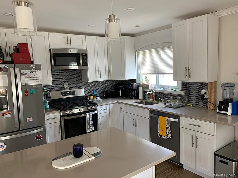 533 E Chester St #UPPER — Photo 1