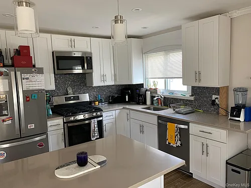 533 E Chester St #UPPER Photo 1 533 E Chester St #UPPER Photo 1