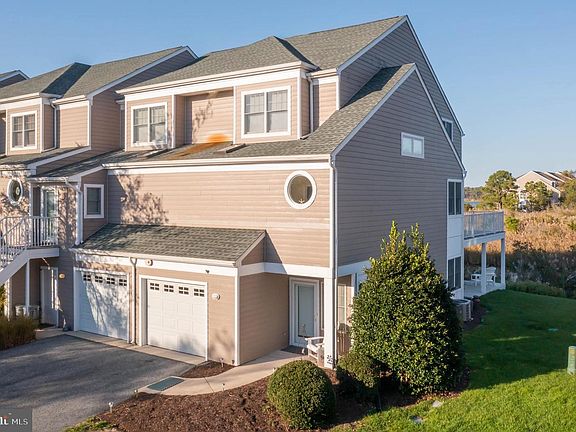4th image of 38178 Dockside Dr APT 1262