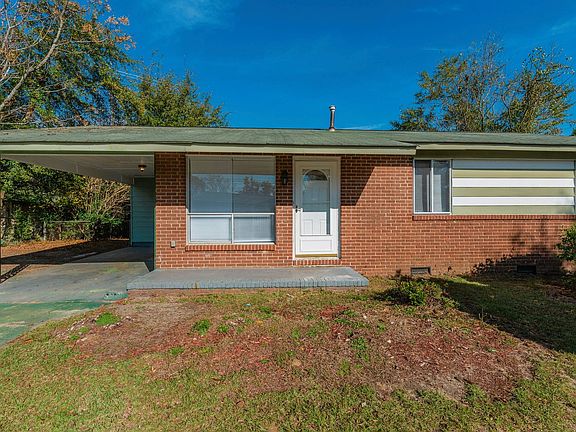 3rd image of 3027 Jeanne Rd