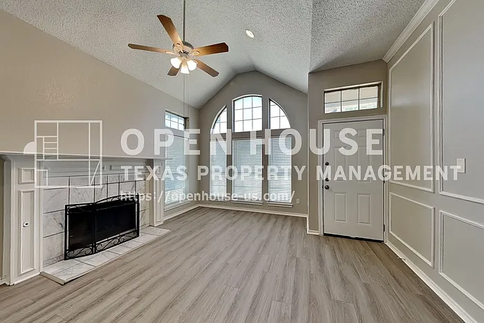 6621 Sunny Hill Dr — Photo 5
