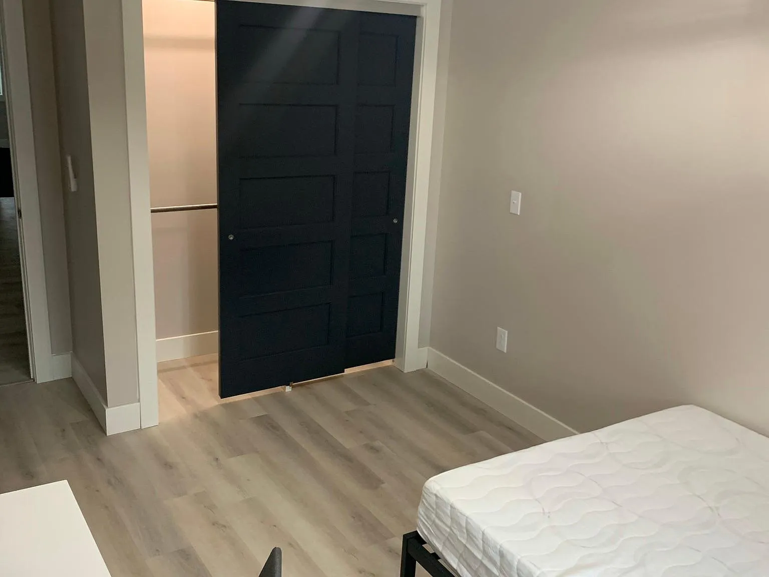 4 bed, $875 — Photo 2