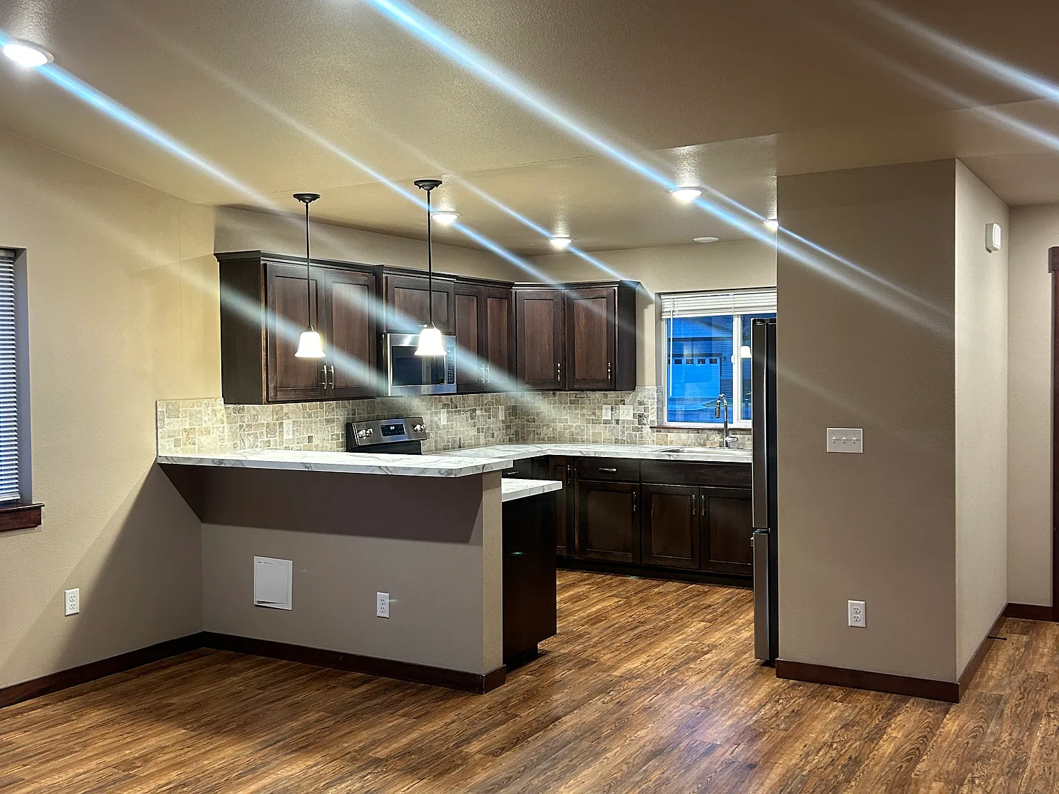 3 bed, 1486 sqft, $2,200 — Photo 3