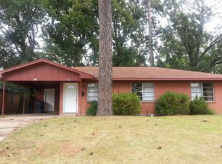 919 Pine Tree Dr, Shreveport, LA 71106