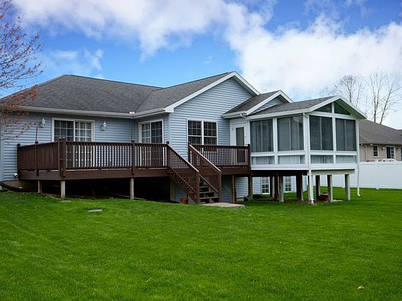 3rd image of 10123 Heather Brooke Dr