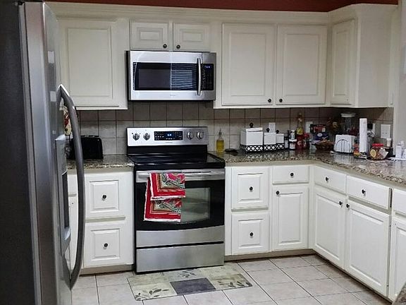4th image of 222 Enchanted Estates Dr